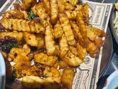 -马路牙子烧烤音乐酒馆(望京店)