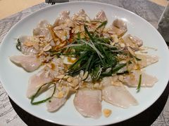 薄切鲜鱼片-穹六人间 people 6(岳阳路店)