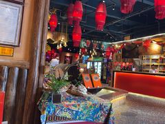 -老滇山寨•云南特色菜•地方菜•民族风情歌舞表演(金碧店)