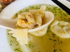 黄鱼馄饨-洪大妈·黄鱼面(金山嘴渔村店)