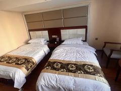 -皓天国泰大饭店(自治区儿童医院店)