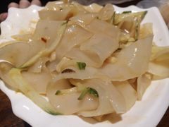 -东家小院金汤酸菜鱼(南阳路店)