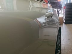 -鲨鱼皮汽车凹陷玻璃修复(静安店)