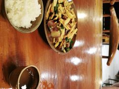 -苗湘食府(十年店)