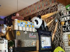 -熊猫一间店欧式奶茶铺