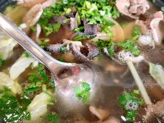 -谢老五跷脚牛肉·非遗传承店