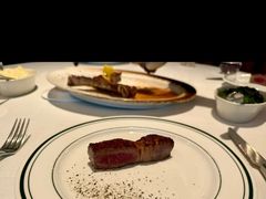 -Wolfgang’s Steakhouse 沃夫冈牛排馆(上海白玉兰广场店)