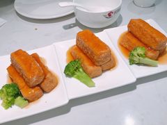 -芳满庭粤菜餐厅(丹阳吾悦店)
