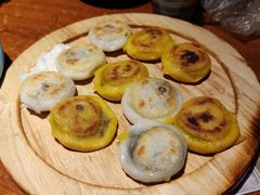煎粘豆包-95号酱骨·一块豆腐(展春园西路店)