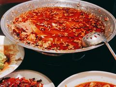 -麻六记(凤凰汇店)