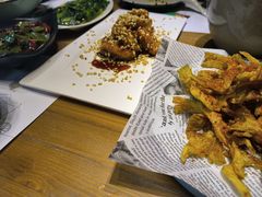 -临界音乐酒馆·小龙虾·江湖菜(华熙LIVE·鱼洞店)