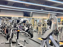 -超鹿运动(五四路恒力城店)