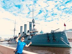 -阿芙乐尔号巡洋舰