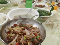 -湘里湘亲饭店(闸坡店)