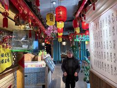 -头上红煨盐鸡·非遗院子餐厅