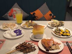 -四海一家自助餐(益田假日广场店)