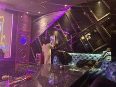 -歌友汇KTV(大悦城11层店)