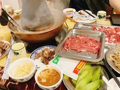 -月圆火锅(宁海东路二店)