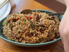 干辣椒牛肉炒饭-英兰朝族饭店(河南桥头店)