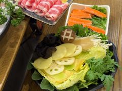 -井格重庆火锅(西直门凯德Mall店)