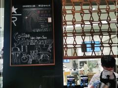 -星巴克臻选(北京颐堤港中心第二店)