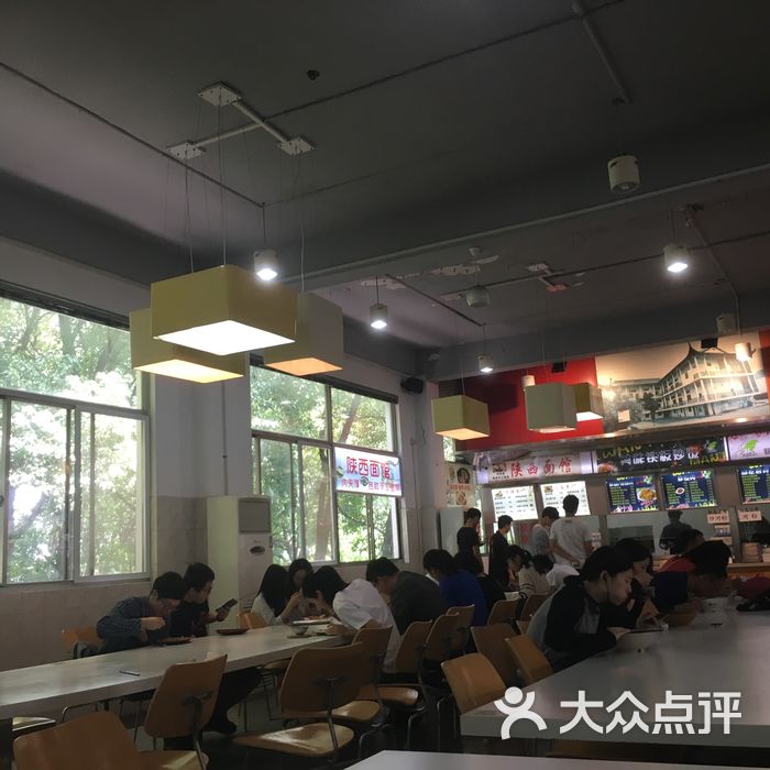 苏州大学学生食堂