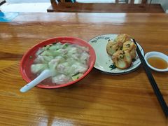 -四时春点心店(公园大观吉富绅花园店)