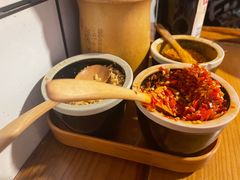 -矮子粉店1985·长沙米粉(湘春路店)