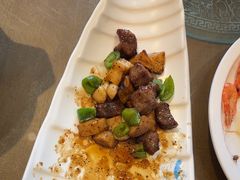 -赶海部落海鲜城(海阳路店)