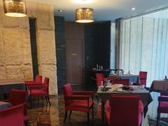 -粤尚腾香居中餐厅(首都机场希尔顿店)