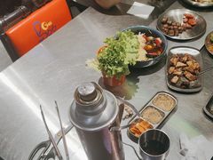 -马路牙子烧烤音乐酒馆(望京店)