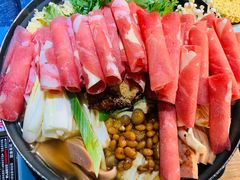 部队锅-MI WU FACTORY米屋美食工厂餐厅(绿地店)