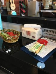 -镁连社·美联社