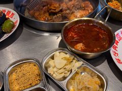-哈哈碳都·牛肋条无限自助烤肉(台江万达店)