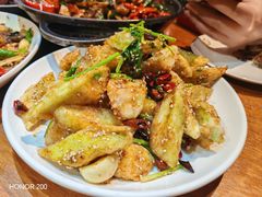 -郭婆婆疯子鸡·土货江湖菜馆