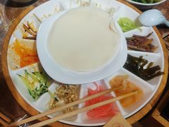 -怪噜范·老贵阳街头名小吃(鸿通城店)