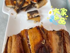 咸鱼-鸿运美食府