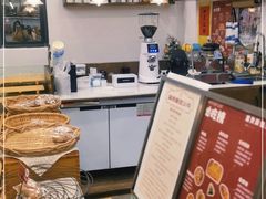 面包甜点陈列柜-富贵面包公司(运河店)