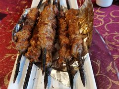 红柳烤羊肉串-清真·燕兰楼(人民广场店)