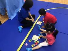 -抱抱熊托育中心(大悦城店)