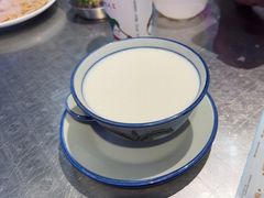 -楼上大排档·顺德菜·粥水·鱼生(苗栗路店)