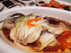 清蒸鲈鱼-湖锦酒楼·32年地道湖北菜(光谷店)