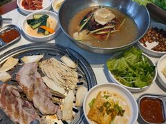 -六七八韩式烤肉·韩国料理(上杭路店)