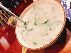 -黄桷树曹家私房菜(江与城店)