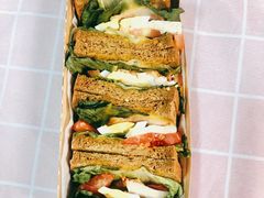 芝香薄切火腿片大嘴三明治-星巴克臻选(郑州国贸360广场店)