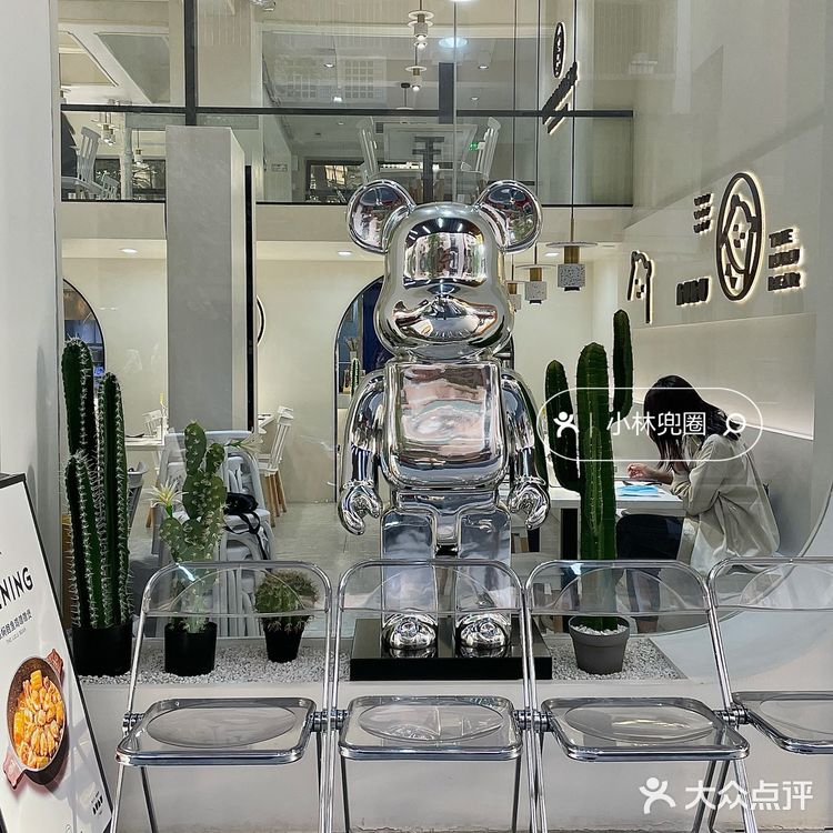 臭豆腐牛腩+肥肠牛蛙鸡煲，什么神仙搭配⁉️