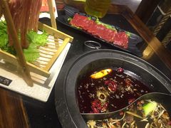 -唇辣号重庆老火锅(石担路店)