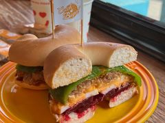 -Catch Bagel(芳草地店)