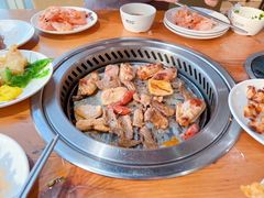-加尔森烤肉海鲜·火锅烧烤自助