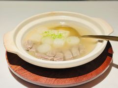 雪花猪肉清煲山东萝卜-炳胜私厨(万象前海店)